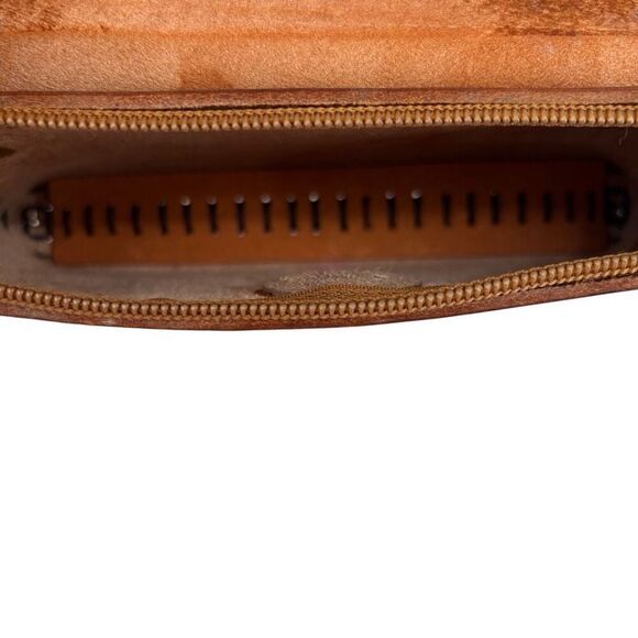 Rare Leather Frog Crossbody Bag Brown - Picture 8 of 10